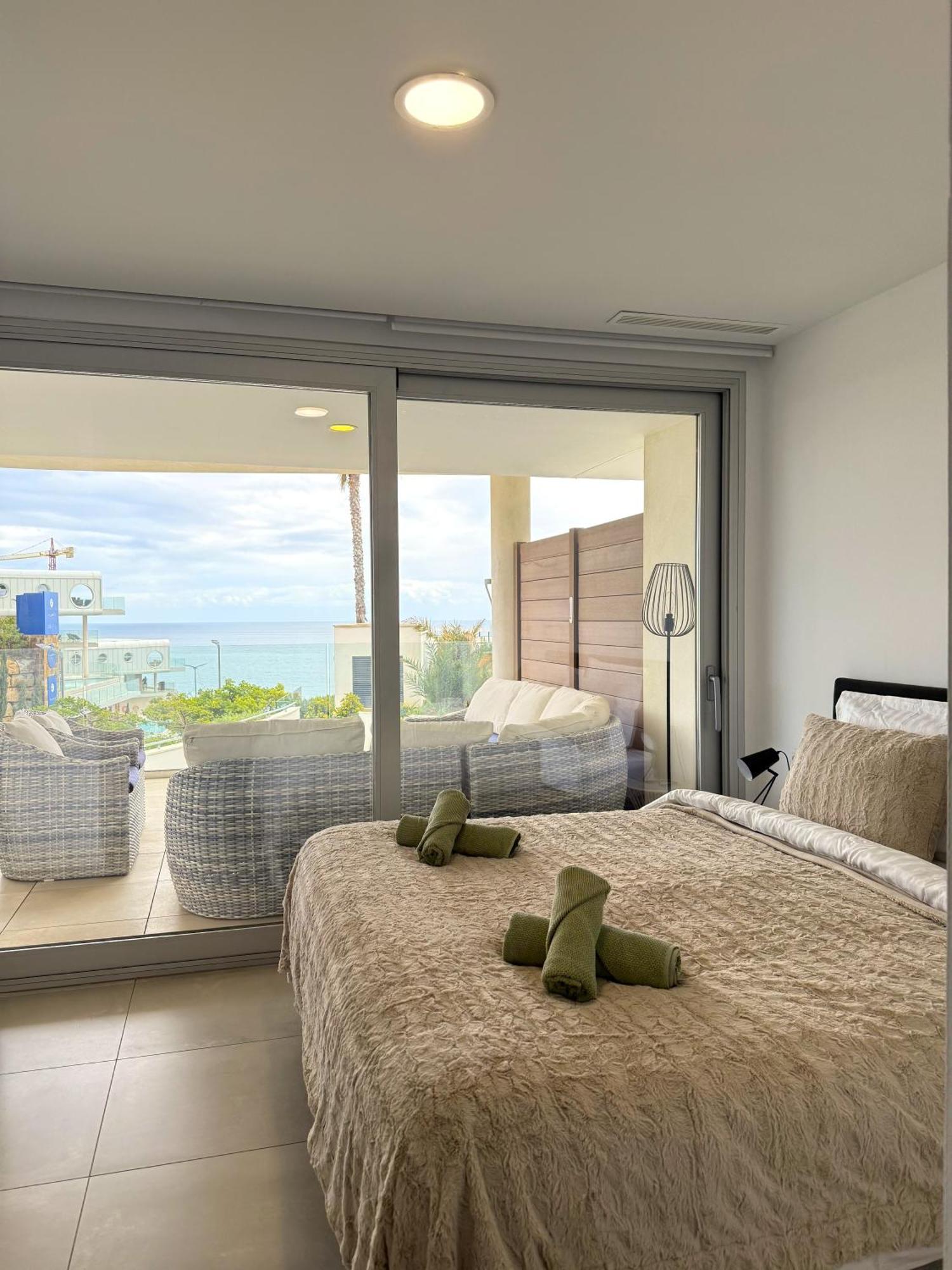 Happy Travel Panoramica Apartment Fuengirola Bagian luar foto